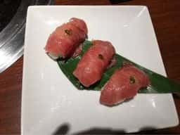 焼肉 芯々