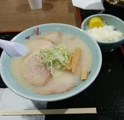 旭川ラーメン 梅光軒 新札幌カテプリ店