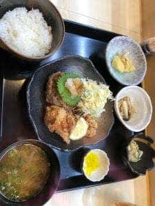 ごはんや 楽らく