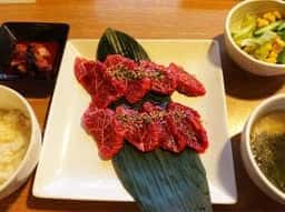 炭火焼肉 三宝苑
