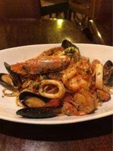 ライト食堂