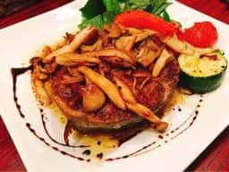 鹿肉&オイスターバル鹿肉SLOWDOWN