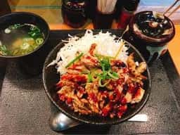 肉丼専門店 道頓堀肉劇場