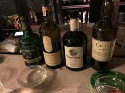 BARブルームーン
