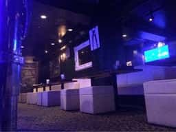 Dining Bar 舞
