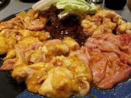 ホルモン三丁目炎