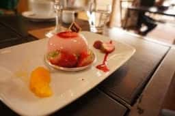 ラ・ブランシュ ド・ラ・エ