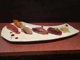 すし処 魚魚魯