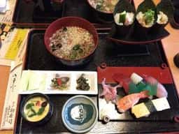 ぎふ初寿司 美濃加茂分店