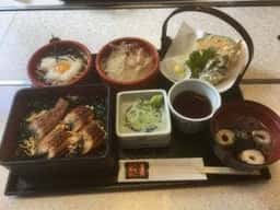 めん房 つるつる 長坂店