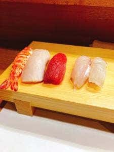すし松い