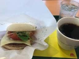 モスバーガー 仙台愛子店