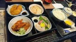 辻川権兵衛御幸通店