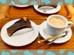 大垣書店&cafe フォレオ一里山店