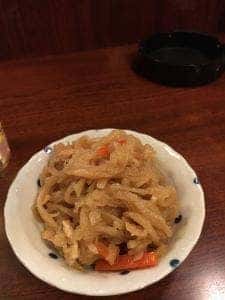 のとや