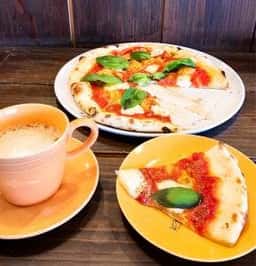 cafe dining wood
