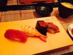 鮨 睡蓮
