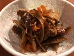 目と鼻の先