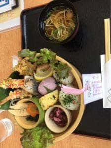 霧島SA下り レストラン 萩の茶屋