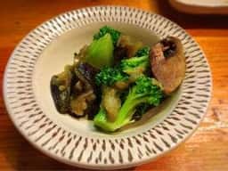 薊