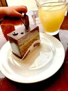 アンファン・ルミエール