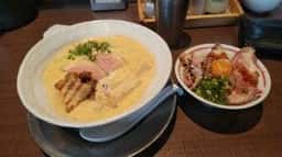 麺作 赤シャモジ 本店