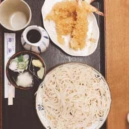 東家
