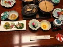 千明仁泉亭 個室食事処