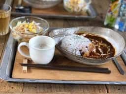 YUT@CAFE