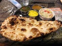 インド料理 ルーパリ 若草店