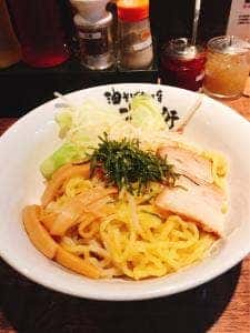 油そば専門店 歌志軒 栄店