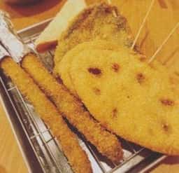 串カツ田中 久茂地店