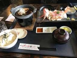 はくちょう亭奈良屋