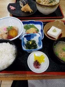 丸万