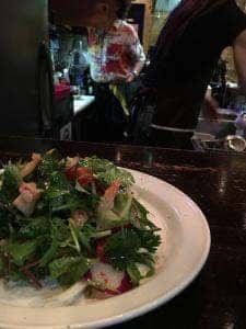 無国籍食彩空間バグース