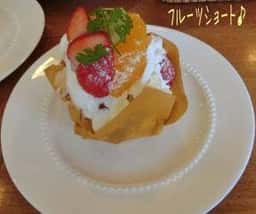 patissiere's cafe Perle