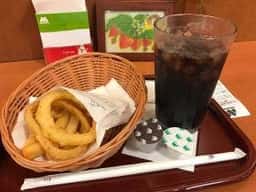 モスバーガー ウィング上大岡店