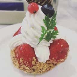 カフェスイーツ ムッシュマキノ