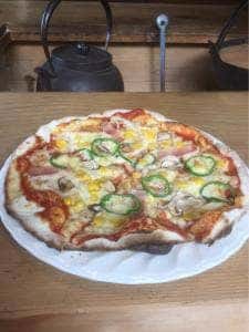 石窯と囲炉裏のオープンカフェ 木間暮