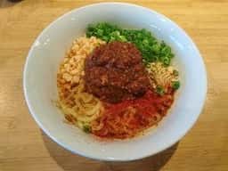 汁なし担々麺 ラーテル