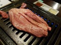 焼肉 さんたま 府中店