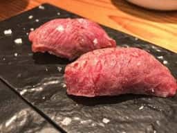 肉のまごろく
