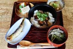食とおばんざいの店 おばや