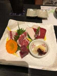 熊本馬刺しと純米酒 櫻