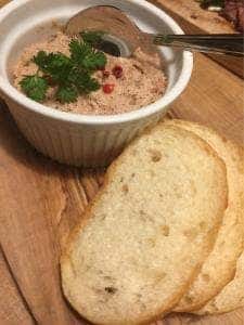 熟成肉バル オオゾネウッシーナ
