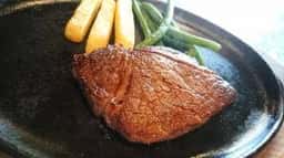 ステーキにこにこ牛