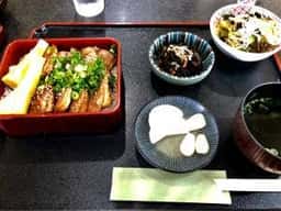 勝馬亭