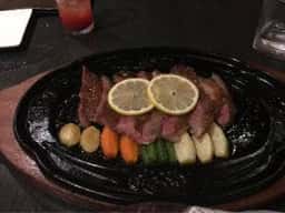 ステーキハウス らんぷ