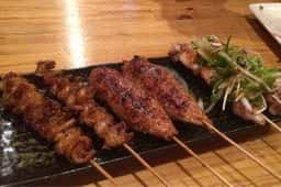 でかい焼鳥と大阪の串カツ ビリケン商店