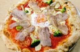 無添加自家製ベーコンと 窯焼きナポリピザ専門店 PIZZERIA PEPE